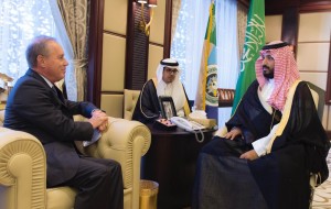 000-1851648081444062143648