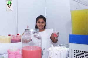 سواعد ماهرة في المهرجان