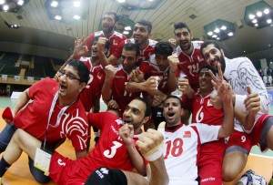 فرحة لاعبي البحرين بالمركز الأول(1)-